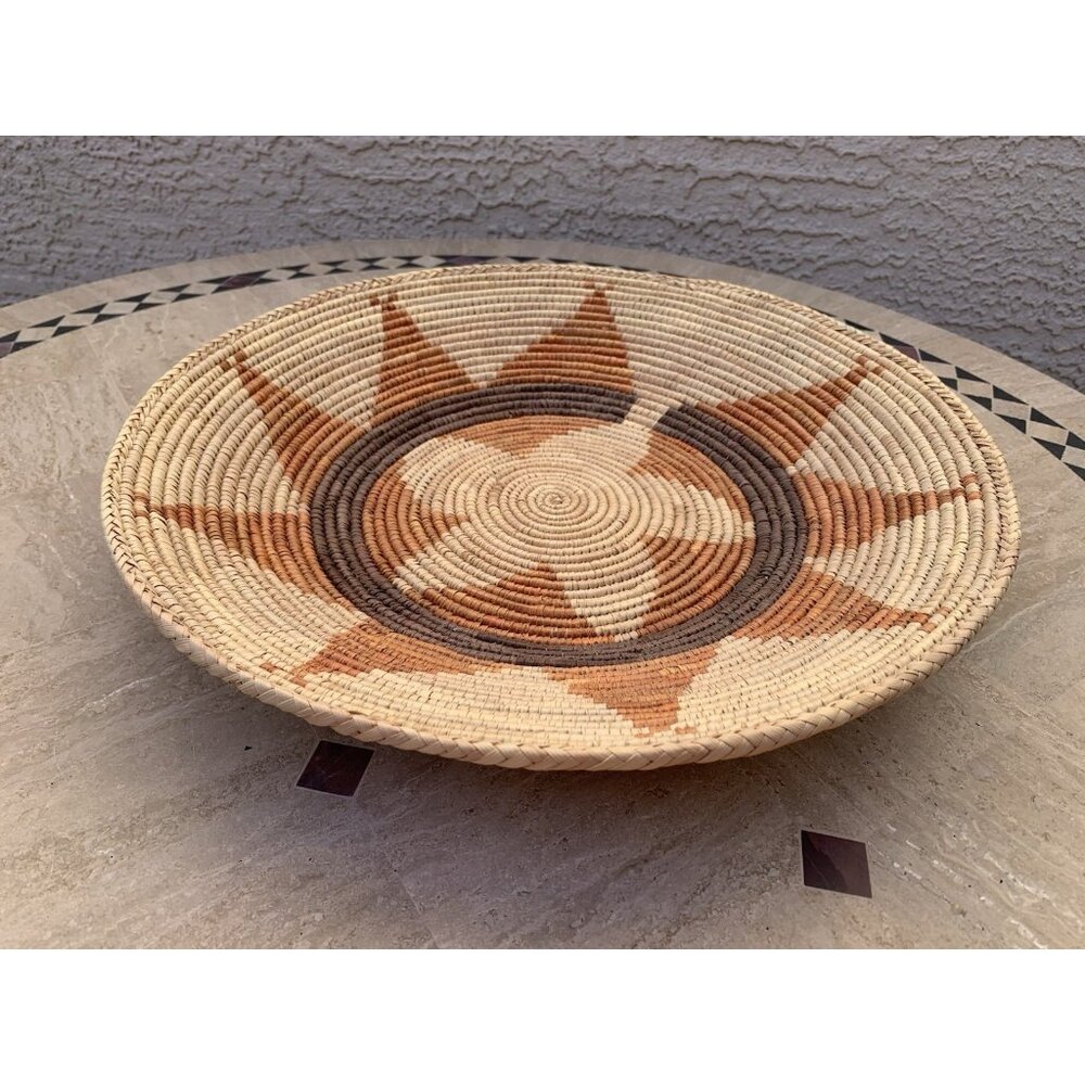 Native American Hopi Large Basket Hand Woven Coiled Grass 9 Point Star 13.75"